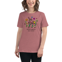 Load image into Gallery viewer, Funny Women&#39;s Relaxed T-Shirt, Be Kind And Don&#39;t Forget The Senior Discount,  Gift For Grandma, Gift For Senior